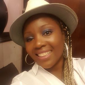 Meet your Posher, Rita